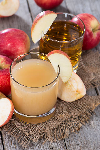 istock Glass with Apple Juice 186516035
