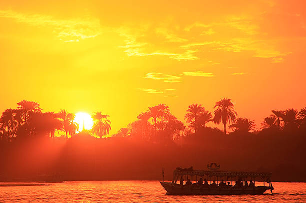 istock Sunset over the Nile river, Luxor 186519350