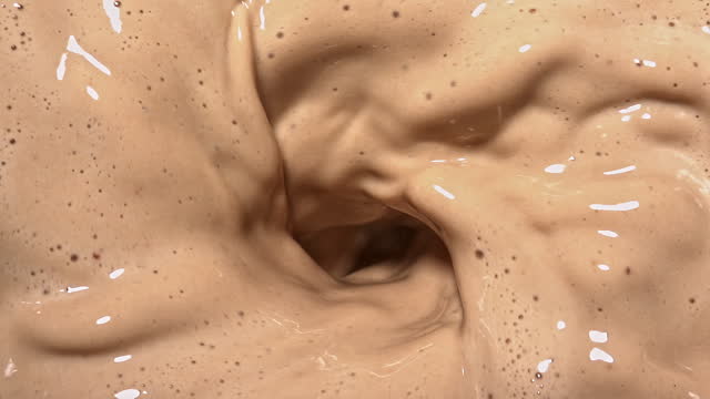 Blending chocolate milk at slow motion