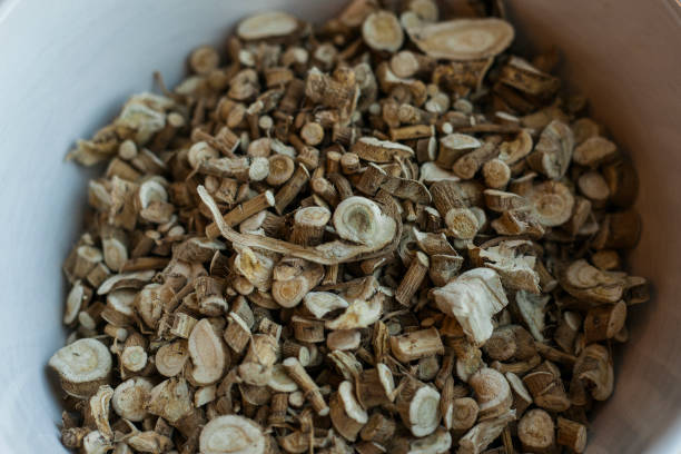 istock Close up of dried and cut Marshmallow root 1865290025