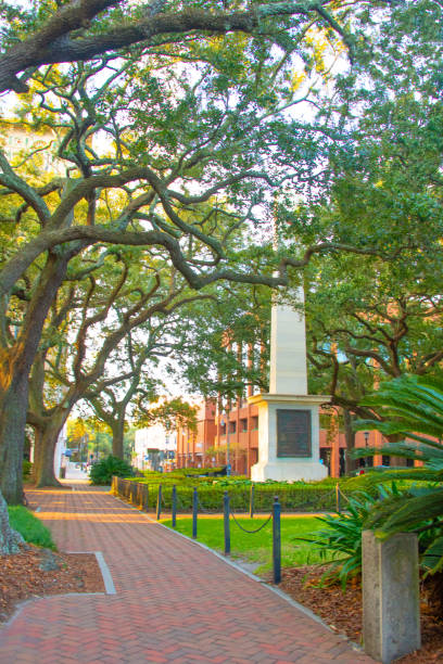 istock Brick Sidewalk-  A Peaceful Park in the Historic District- Savannah, Georgia 1865333113