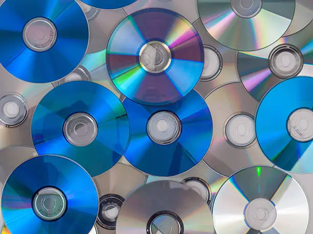 CD, DVD, BD optical discs for music, video and data storage