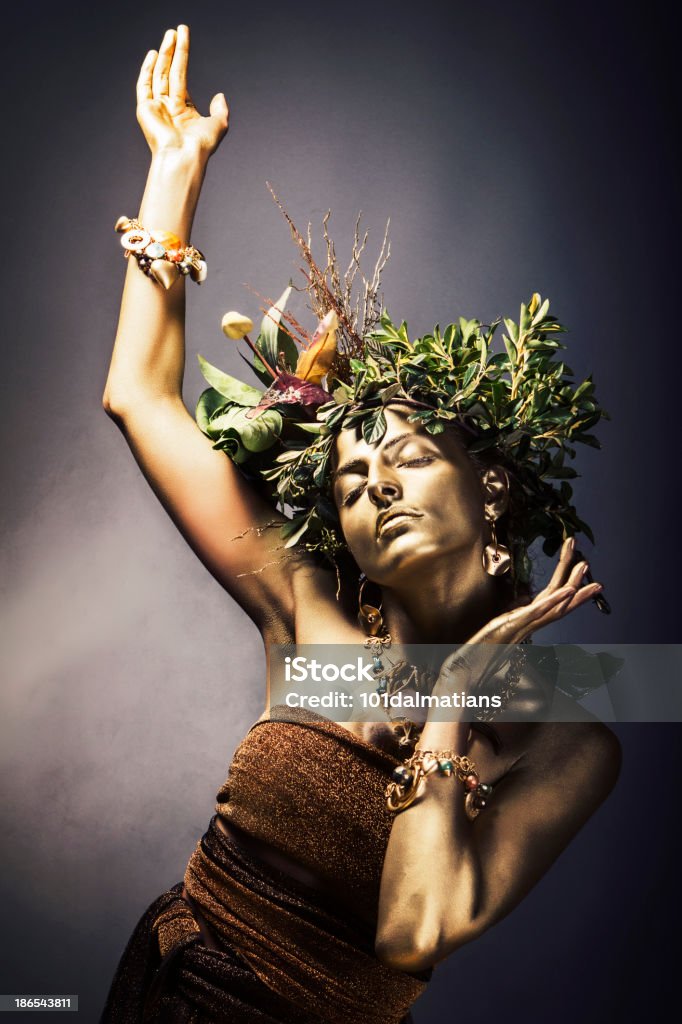 Mujer de oro - Foto de stock de Diosa libre de derechos