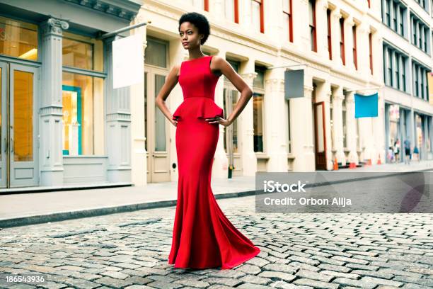 Fashion In New York City Stock Photo - Download Image Now - Women, Fashion Model, One Woman Only