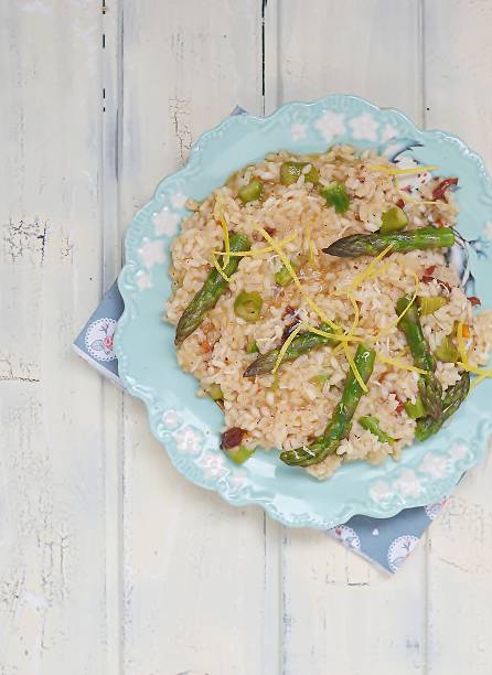 istock asparagus and sun dried tomato risotto 186546154