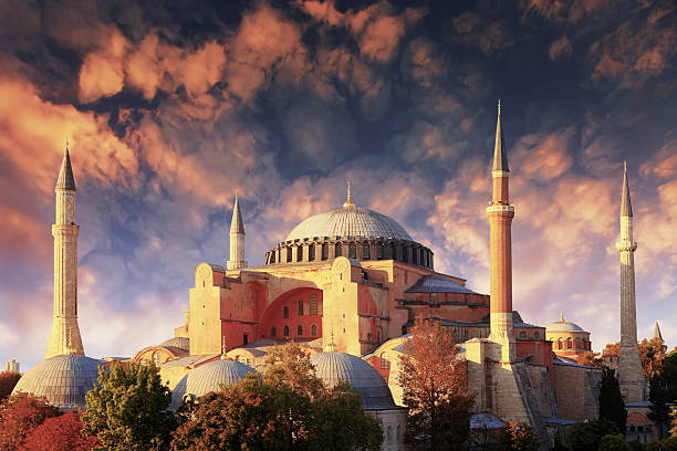 hagia sophia - national landmark international landmark cityscape tower - fotografias e filmes do acervo