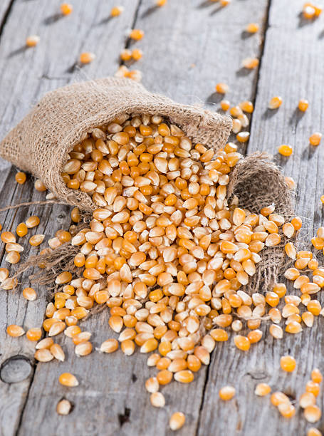 istock Heap of dried Maize 186548359