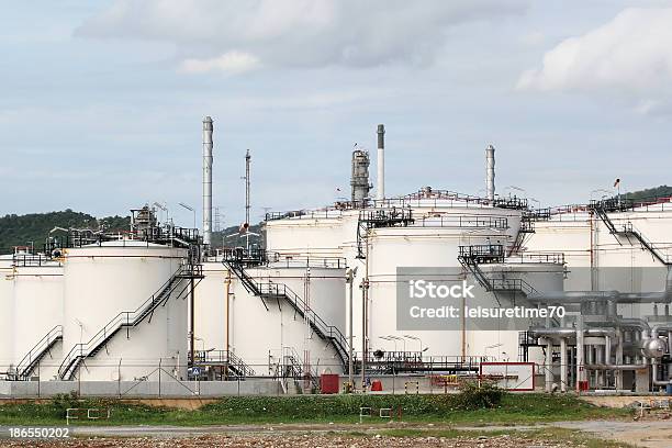 Aufbewahrung Öltanks Stockfoto und mehr Bilder von Abgas - Abgas, Baustelle, Benzin