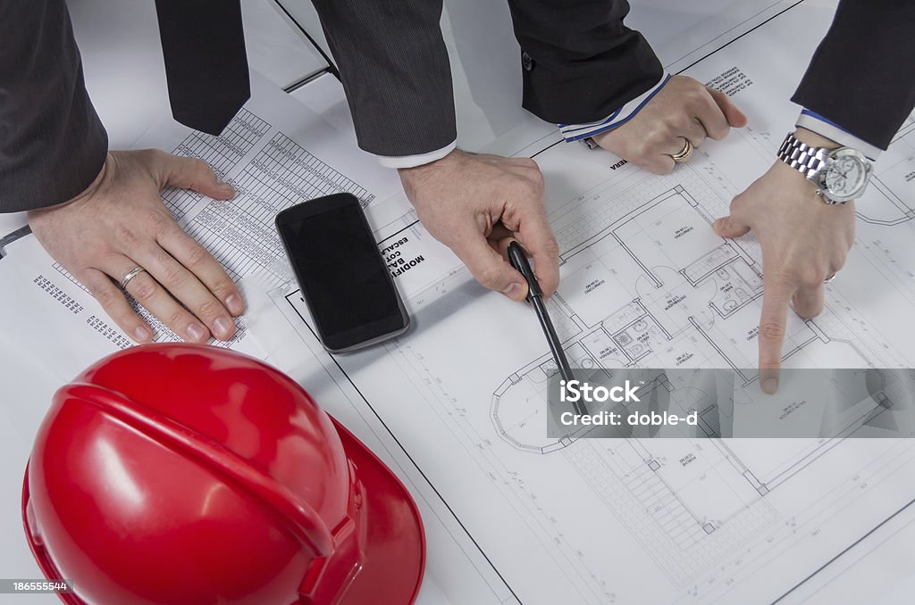 위에서 손을 건축가 수정 하우스 프로젝트 - 로열티 프리 건설 산업 스톡 사진
