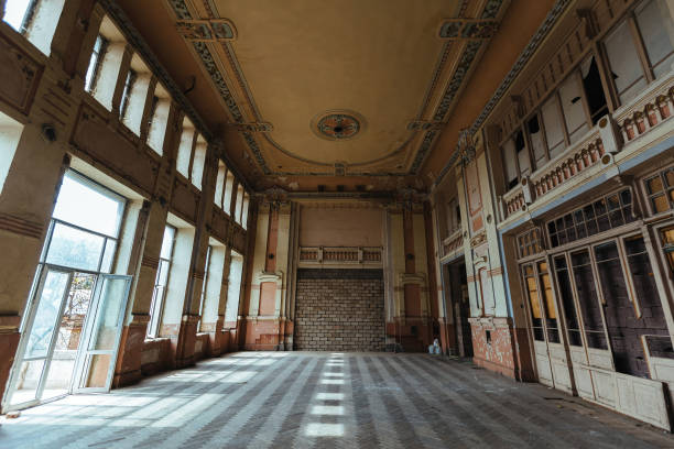 istock Old majestic hall in abandoned historical building 1865626784