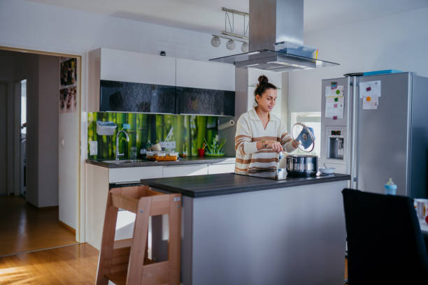 istock Preparing healthy meal for my family 1865717997