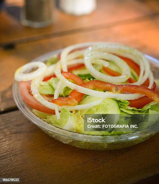 Foto de Salada Portuguesa e mais fotos de stock de Alface - Alface, Alimentação Saudável, Almoço