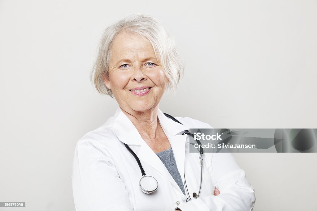 Mulher idosa médico confiança - Royalty-free Doutor Foto de stock