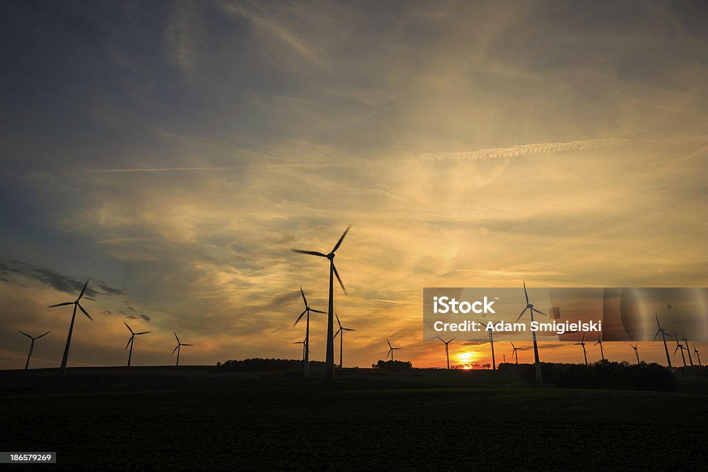 Poder gerar moinhos de vento - Foto de stock de Agricultura royalty-free