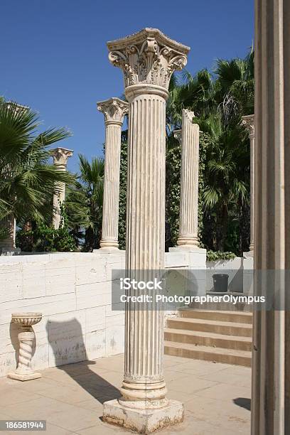 Spalten Stockfoto und mehr Bilder von Architektonische Säule - Architektonische Säule, Architektur, Fotografie