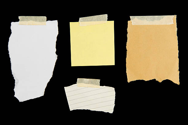 carta di scarto di pezzi - bulletin board note pad lined paper paper foto e immagini stock