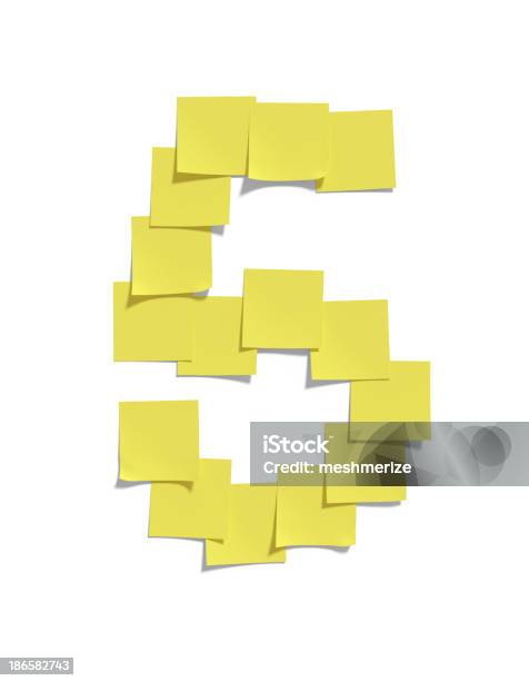 Illustrazione Di Note Memo Giallo Cinque E Compresi Clipping Path - Fotografie stock e altre immagini di Lista di cose da fare