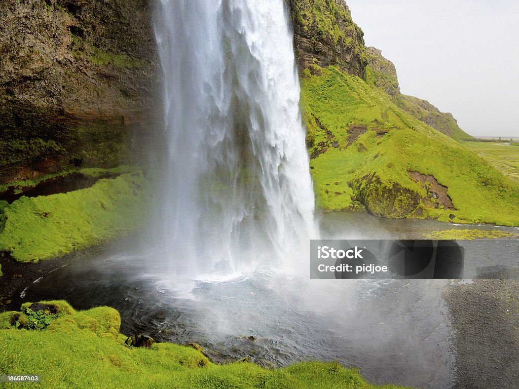 Cascata di Seljalandsfoss, Islanda - Foto stock royalty-free di Acqua