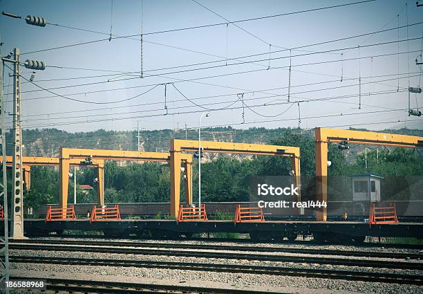 Gru Di Registrazione - Fotografie stock e altre immagini di Ambientazione esterna - Ambientazione esterna, Ammucchiare, Attrezzatura