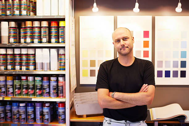 istock He knows his paint is the best 186591539