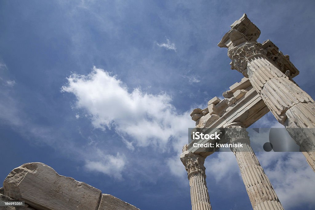 temple of asklepion 페르가몬 İzmir Turkiye - 로열티 프리 0명 스톡 사진