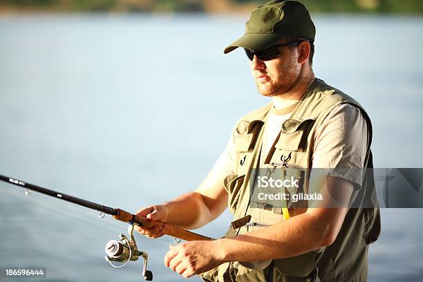 Pescatore - Fotografie stock e altre immagini di Abilità - Abilità, Acqua, Adulto