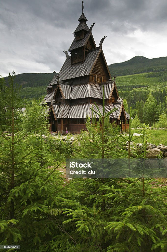 Stabkirche in Norwegen - Lizenzfrei Baum Stock-Foto