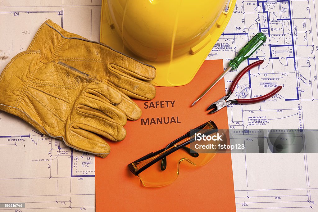 Construção: manual de Segurança e do workman's ferramentas em floorplans. - Royalty-free Capacete de Obra Foto de stock