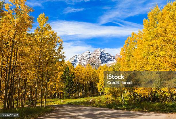 Snowcapped Maroon Bells And Aspen Trees In Full Fall Color Stock Photo - Download Image Now