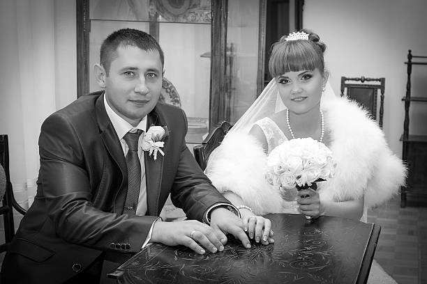 istock beautiful Wedding Portrait 186630554