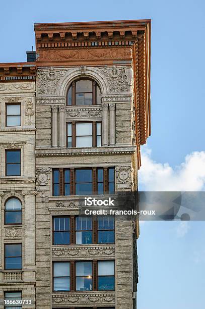 Detalhes Arquitetónicos No Soho Building Manhattan Nova Iorque - Fotografias de stock e mais imagens de Ao Ar Livre