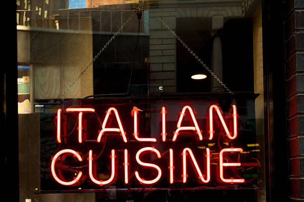 istock Italian Restaurant Cuisine Neon Sign 186638767