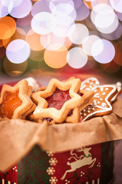 istock Decorated Holiday Christmas Cookies And Biscuits 186667264