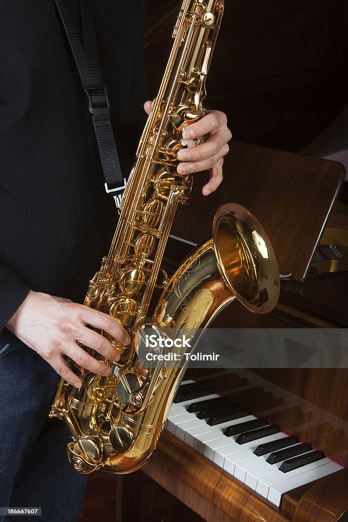 "Sax" - Foto de stock de Músico libre de derechos