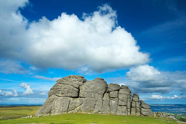 istock Haytor Rocks In Dartmoor 186667917