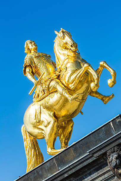 istock Golden Rider in Dresden 186668939