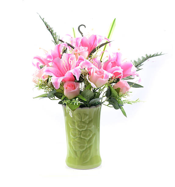 istock flowers in vase isolated 186673260