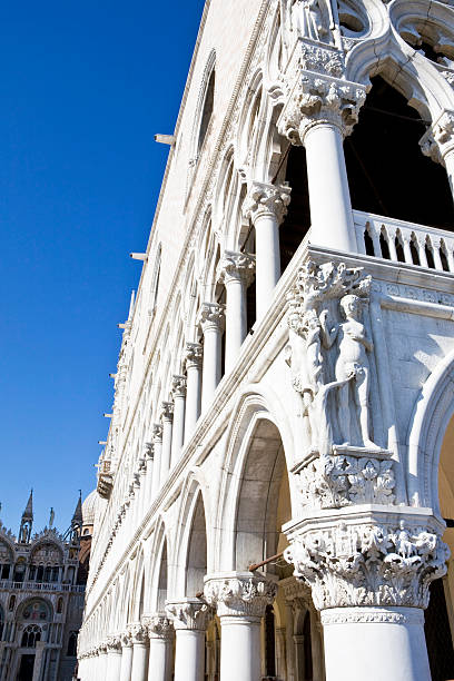 istock Doges Palace in Venice, Italy 186673578