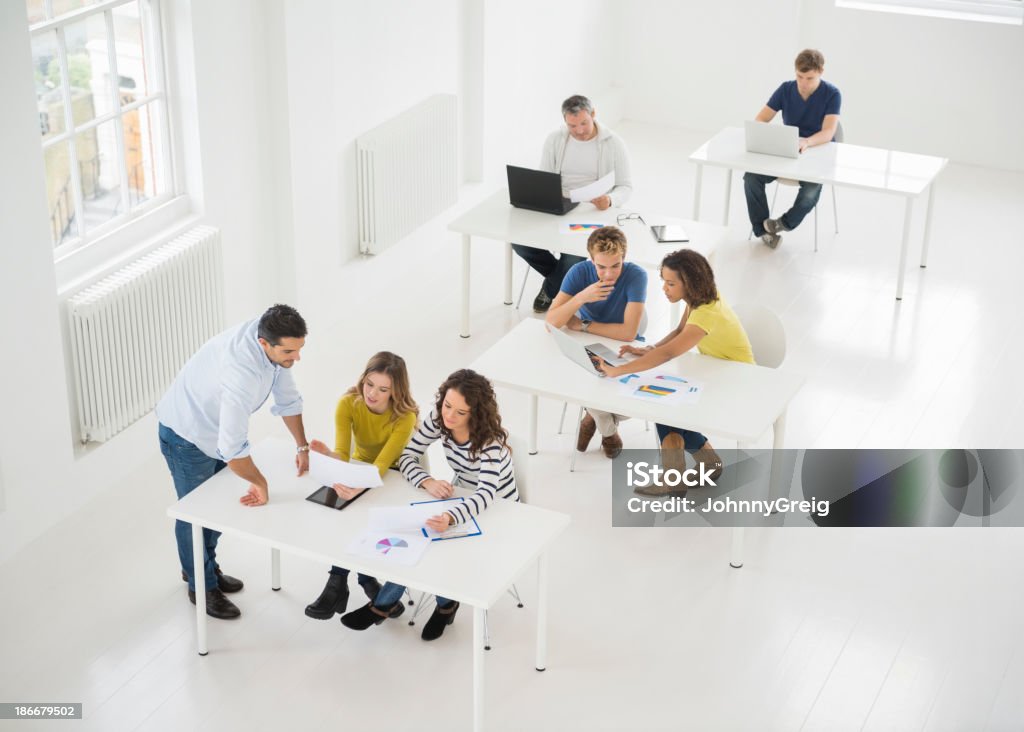 Pessoas a trabalhar no escritório - Royalty-free 20-24 Anos Foto de stock