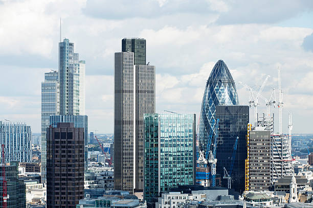 istock Office Buildings in London, England 186681493
