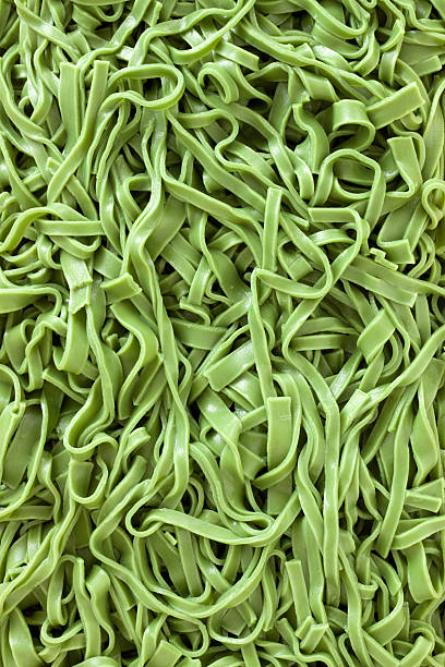 istock Boiled green fettuccine 186682484