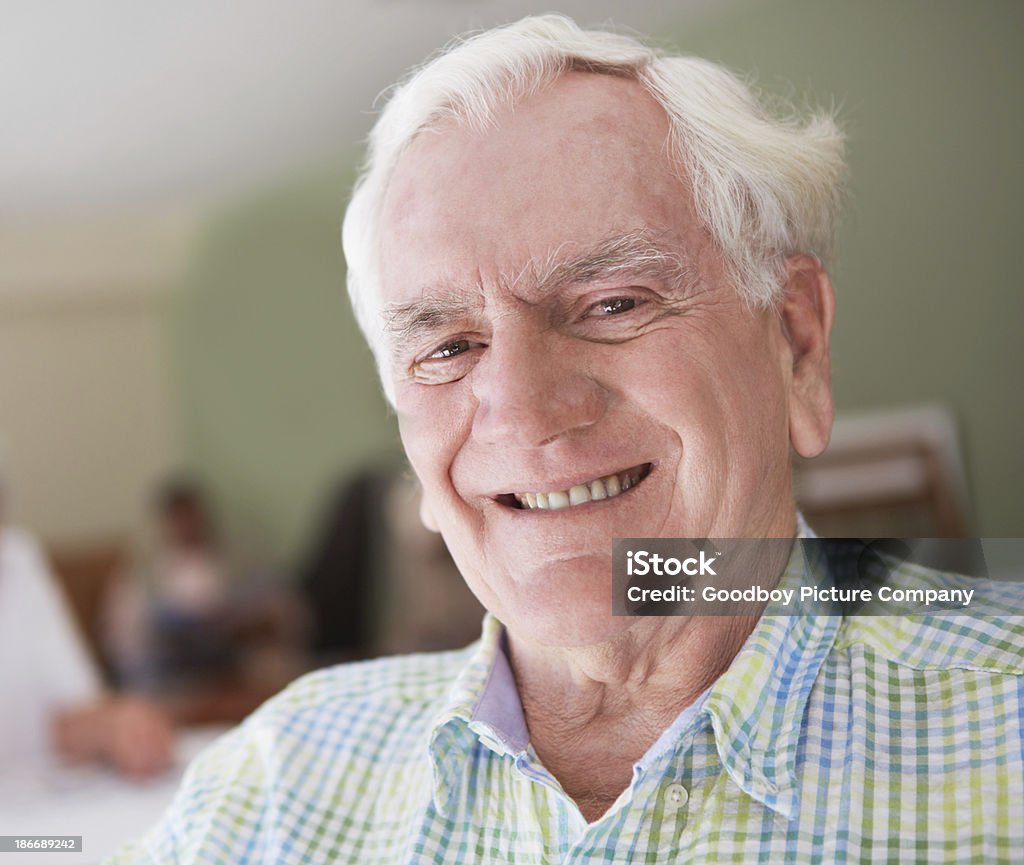 He's feliz abuelo - Foto de stock de 70-79 años libre de derechos