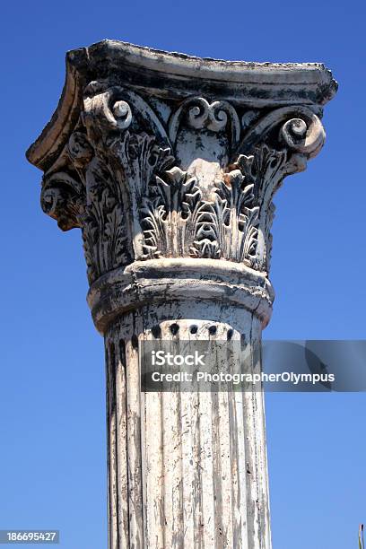 Spalte Stockfoto und mehr Bilder von Architektonische Säule - Architektonische Säule, Architektur, Fotografie