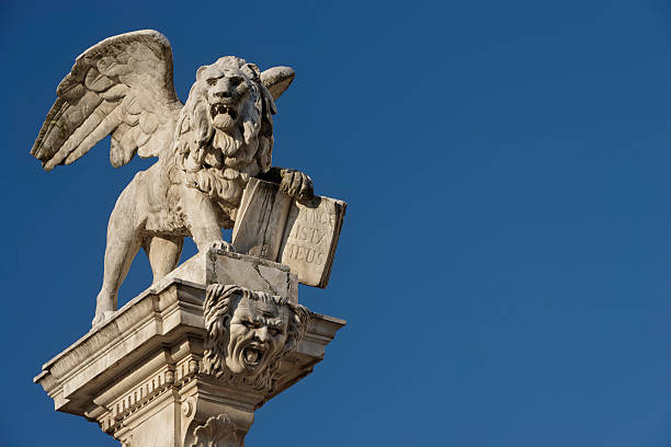 istock Lion of Saint Marc 186695492