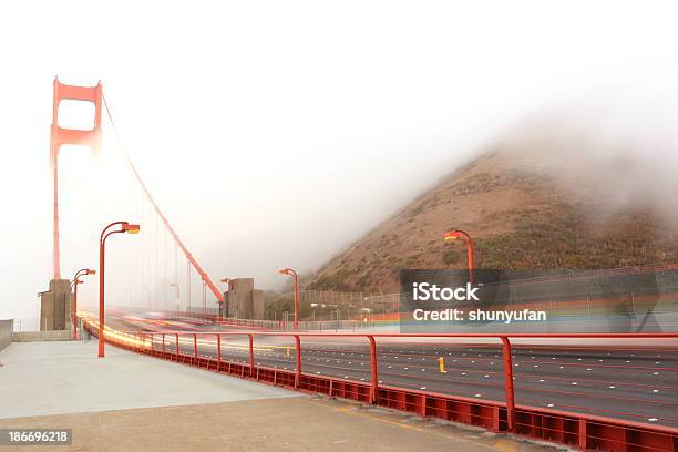 San Francisco Puente Golden Gate Foto de stock y más banco de imágenes de Aire libre - Aire libre, Autopista, Autopista interestatal