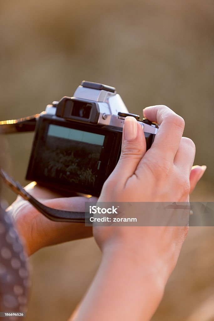 Sacar una foto - Foto de stock de Adulto libre de derechos