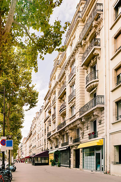 istock Paris boulevard with stores and apartments 186697386