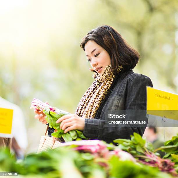 Chinese Woman In Farmers Market Stock Photo - Download Image Now - Agricultural Fair, Farmer's Market, Autumn