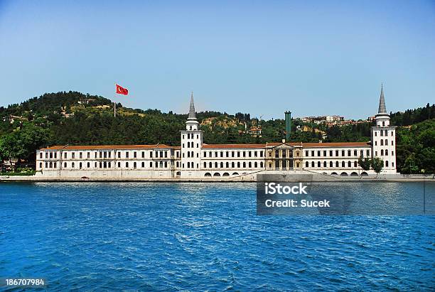 Foto de Kuleli Escola Militar e mais fotos de stock de Arquitetura - Arquitetura, Azul, Bandeira