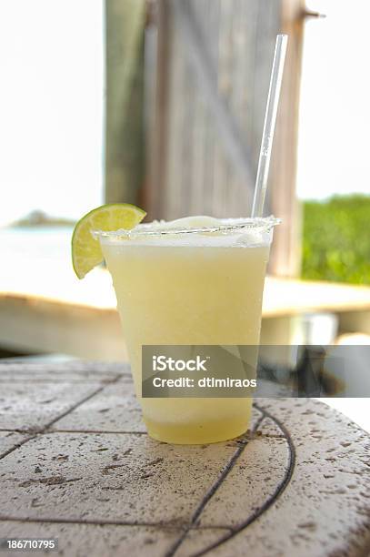 Foto de Saborosa Margarita e mais fotos de stock de Bebida - Bebida, Bebida alcoólica, Copo